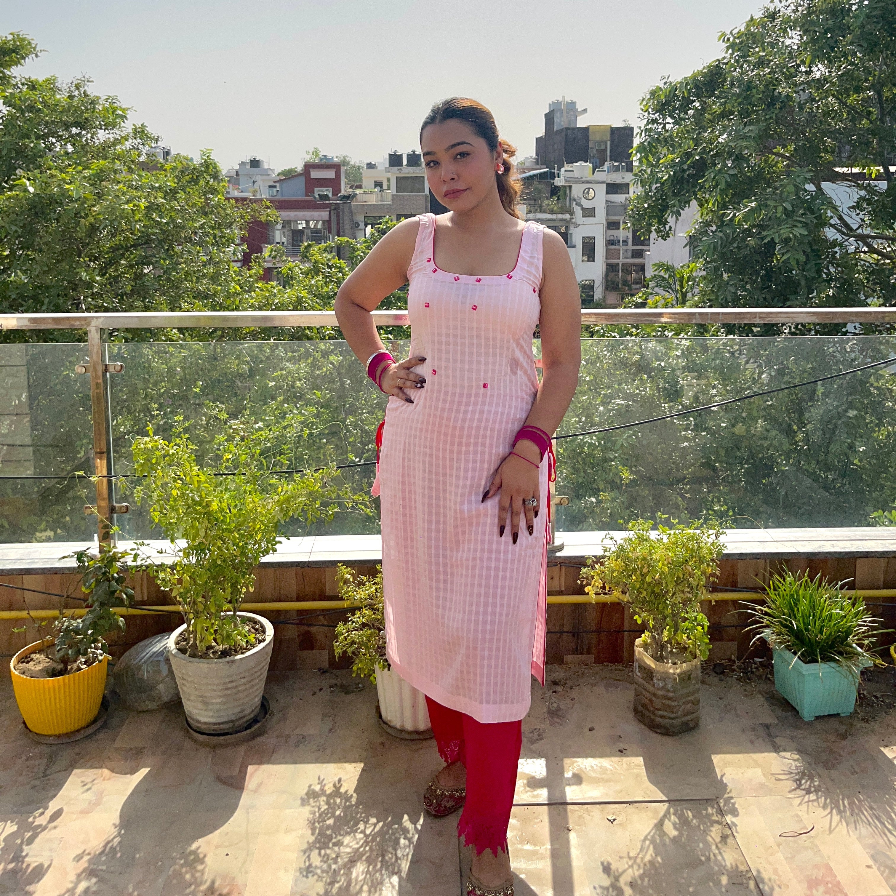 Nazaakat Kurti